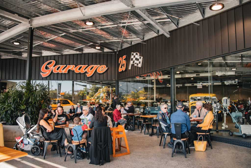 CRO24 WED CAR RUN GARAGE 25 29 | Supercars Dock | The Boat Works